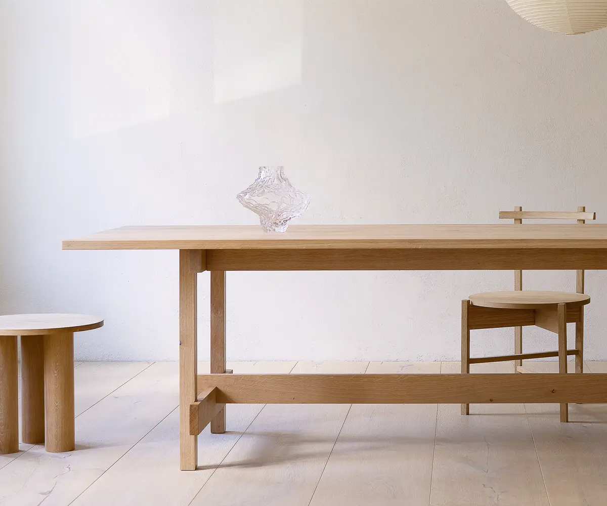 NUTSANDWOODS – Atelier Table