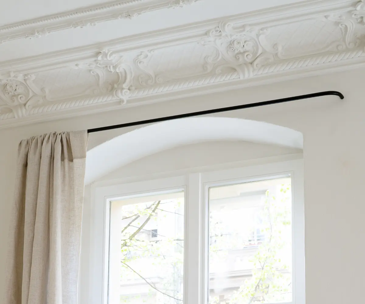 NUTSANDWOODS – Curtain Rail